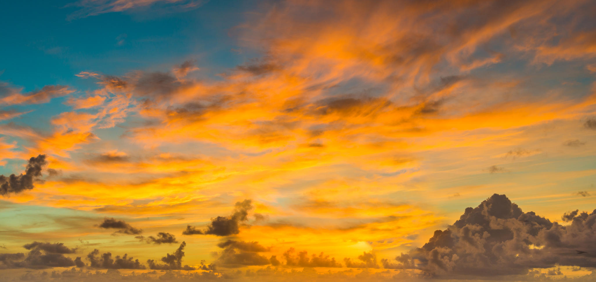 Tropical Skies | Luminar Marketplace(73)