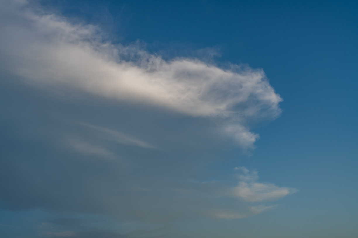 Expressive Blue Skies(57)