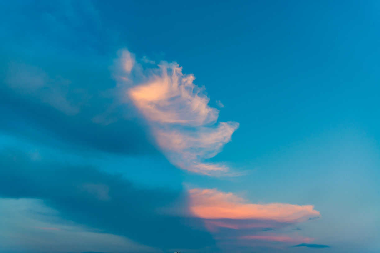 Expressive Blue Skies(59)