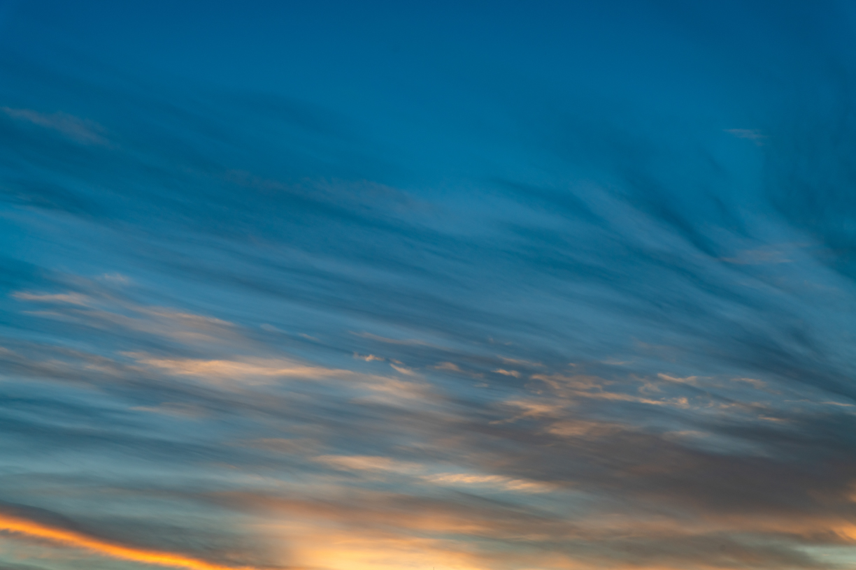 Expressive Blue Skies(67)