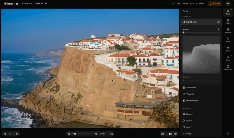 The world’s first browser-based web photo editor with Light Depth technology.