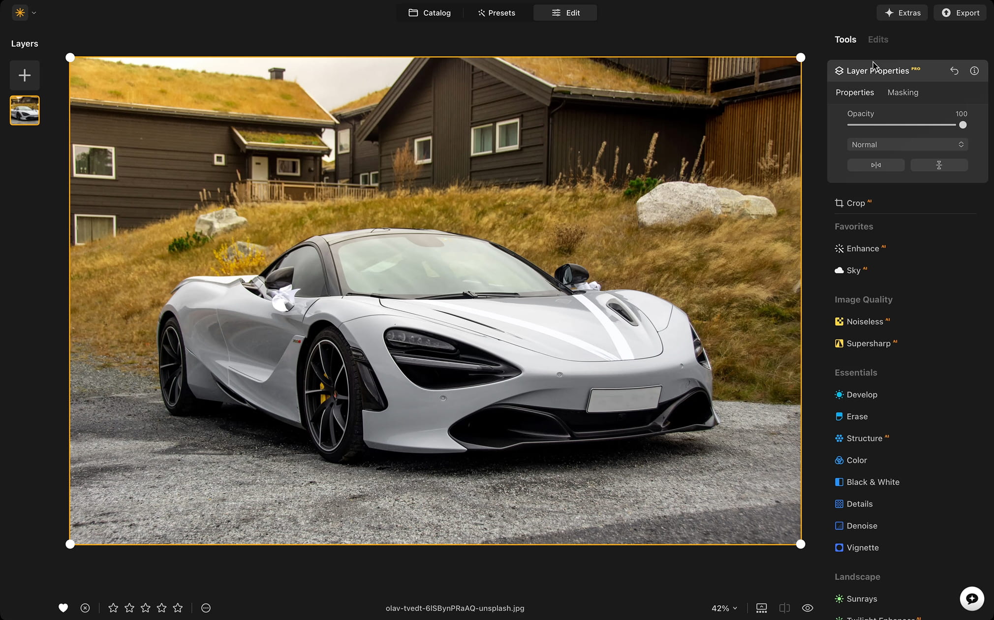 2. Let the AI detect your subject
