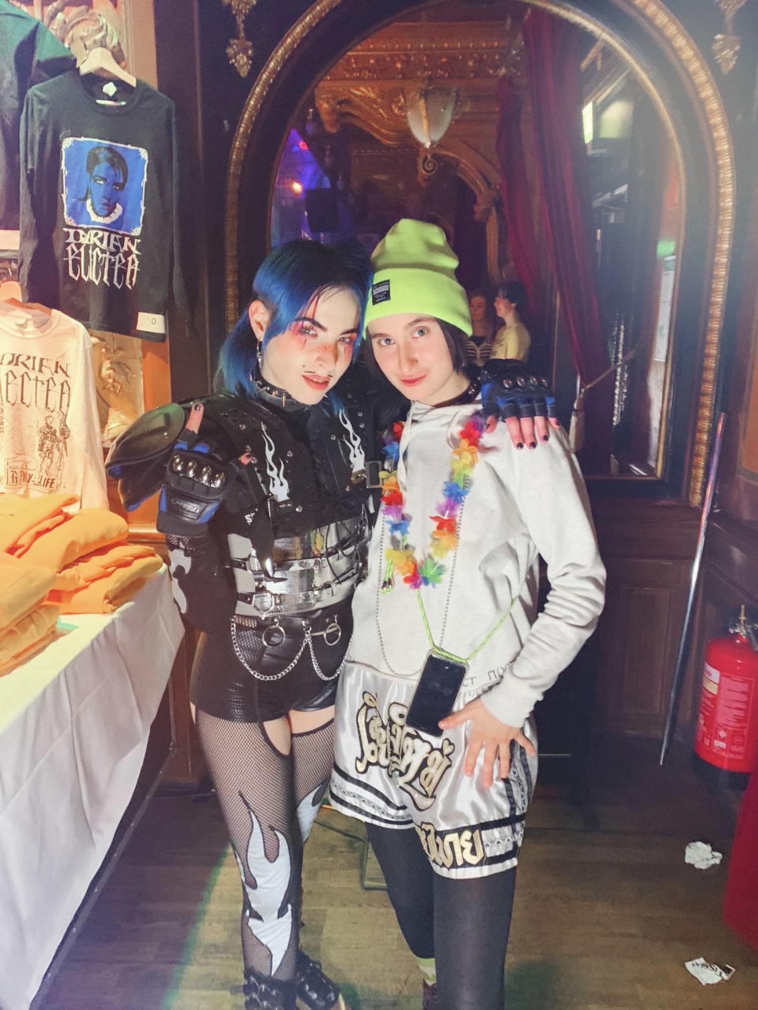 Moments Worth Capturing(5)